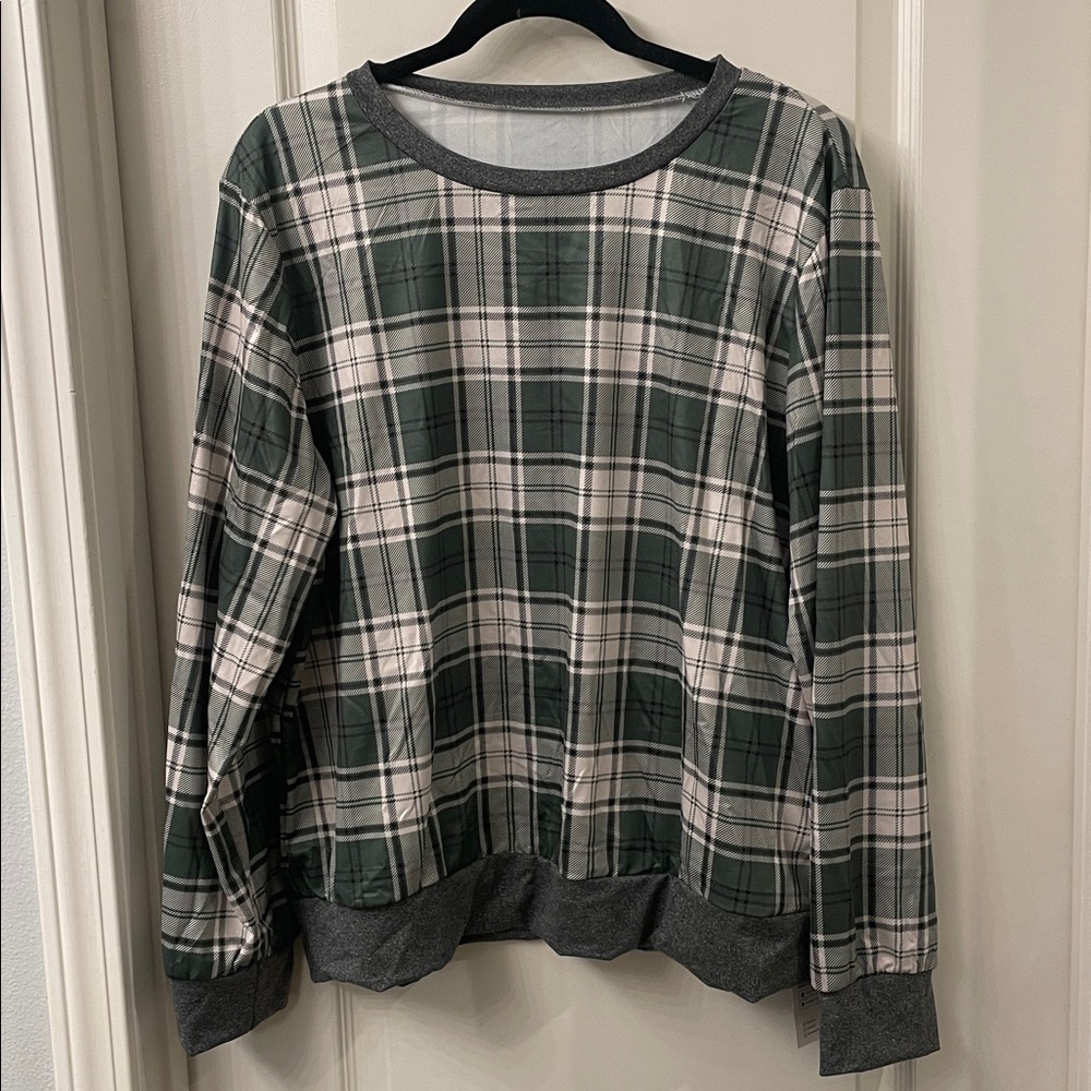 Green Plaid Pajama Set - Picture 7 of 12